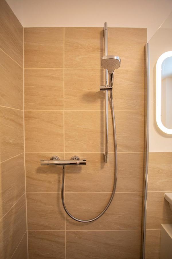 Innsbruck East Side Apartment I Free Street Parking מראה חיצוני תמונה